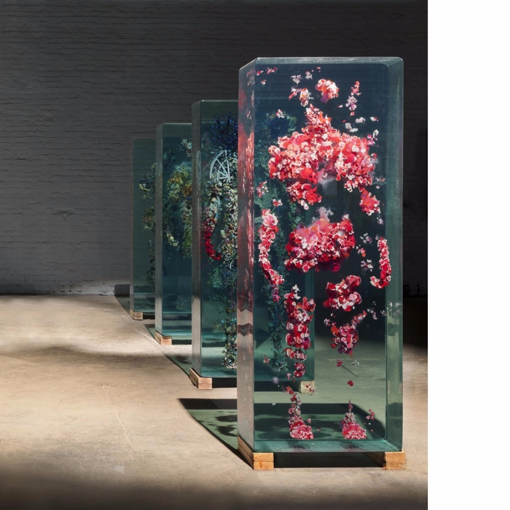 glass floral decoration like man mobile case cover glass floral decoration like man mobile case cover