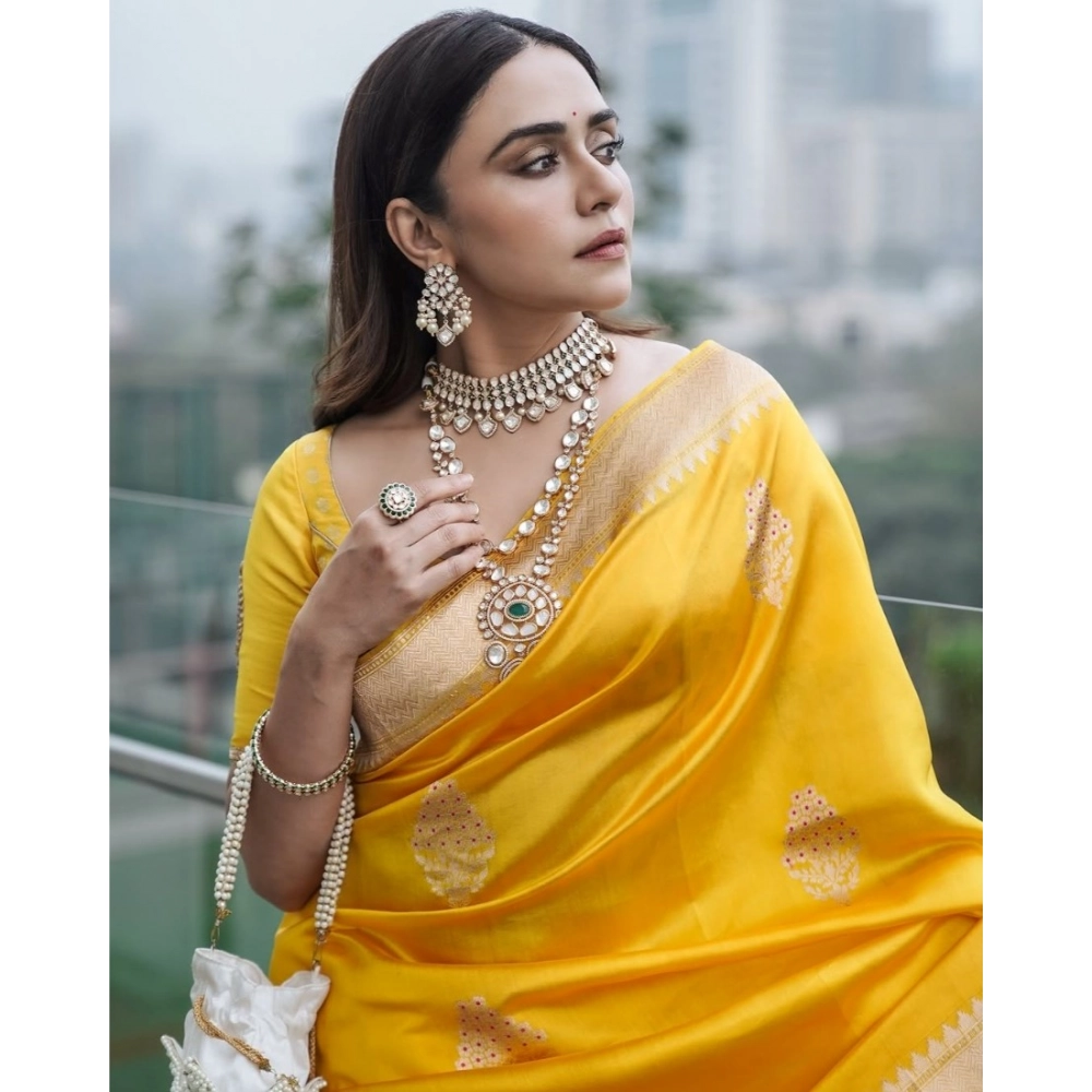 generic women's silk printed saree with unstitched blouse 5.5mtr (yellow) generic women's silk printed saree with unstitched blouse 5.5mtr (yellow)