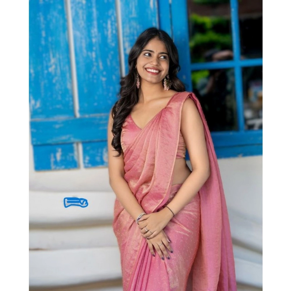 generic women's silk embroidred saree with unstitched blouse 5.5mtr (pink) generic women's silk embroidred saree with unstitched blouse 5.5mtr (pink)