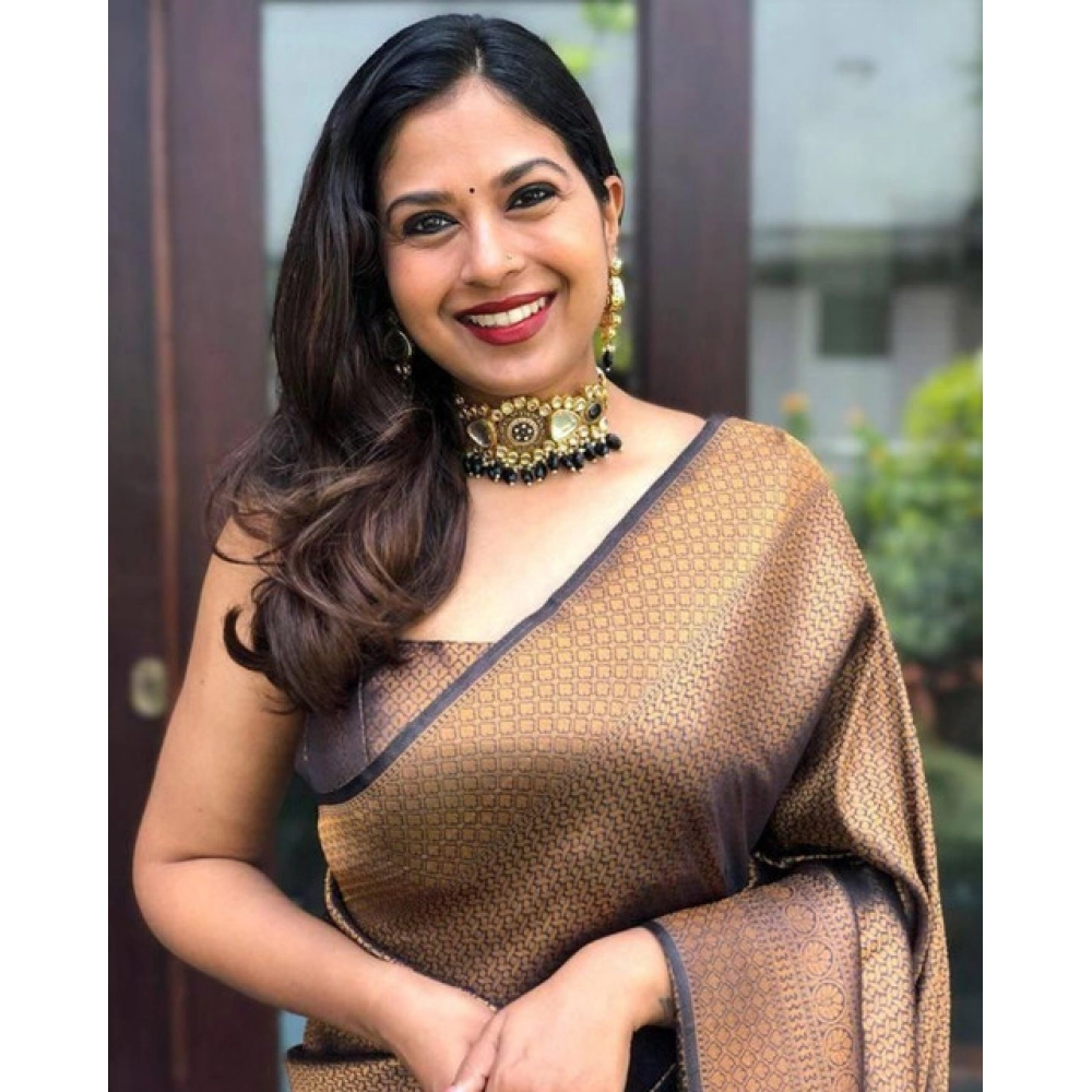 generic women's soft lichi silk printed saree with unstitched blouse 5.5mtr (black gold) generic women's soft lichi silk printed saree with unstitched blouse 5.5mtr (black gold)