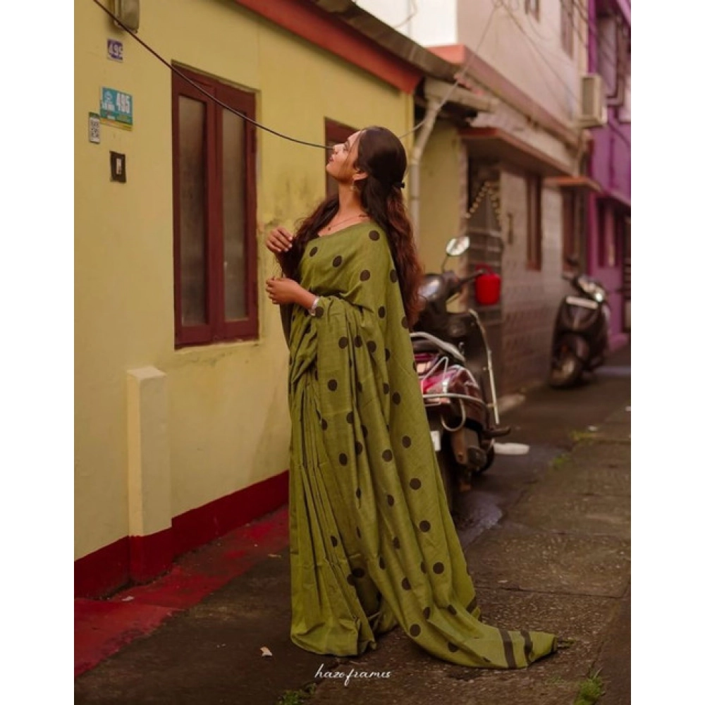 generic women's linen printed saree with unstitched blouse 5.5mtr (green) generic women's linen printed saree with unstitched blouse 5.5mtr (green)