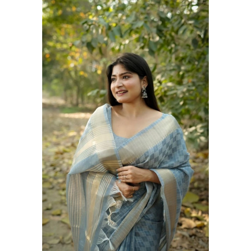 generic women's silk blend checked saree with unstitched blouse 5.5mtr (sky blue) generic women's silk blend checked saree with unstitched blouse 5.5mtr (sky blue)